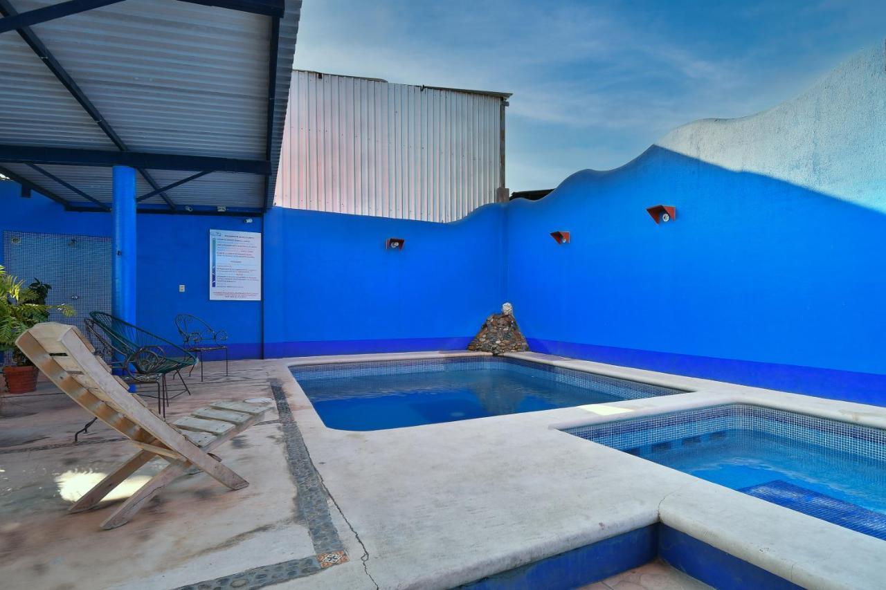 Hotel Costamar, Puerto Escondido 埃斯孔迪多港 外观 照片