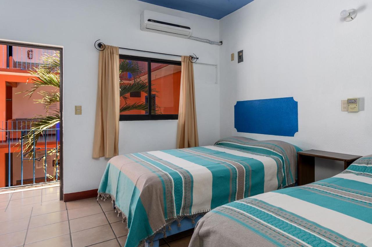 Hotel Costamar, Puerto Escondido 埃斯孔迪多港 外观 照片